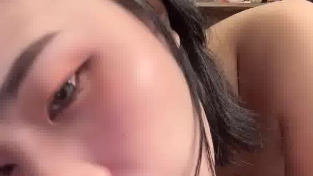 PraewAsian Onlyfans Leaked – New Nude Video !!! So Hot