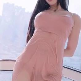 Korean gravures Dongeuran Micro Bikini Video Leaked