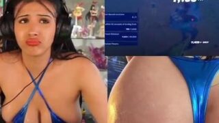 Strawberrytabby Blue Bikini Play Twitch Video Leaked