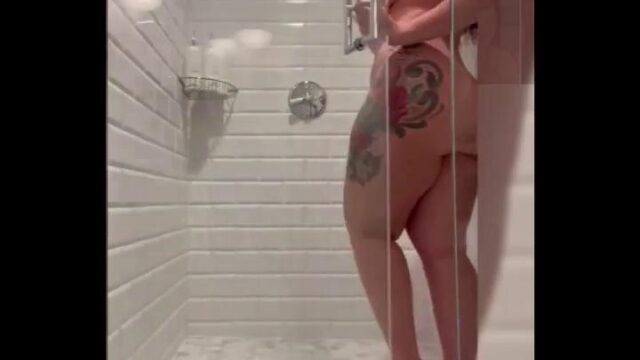 Ruby Red Shower Nude BBW Video